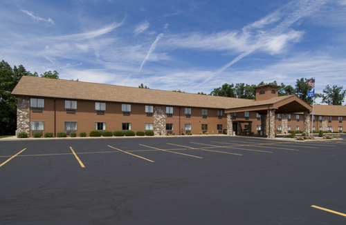 Holiday Inn Express - Freemont, Indiana